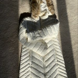 Kenneth Cole White Puffer Coat